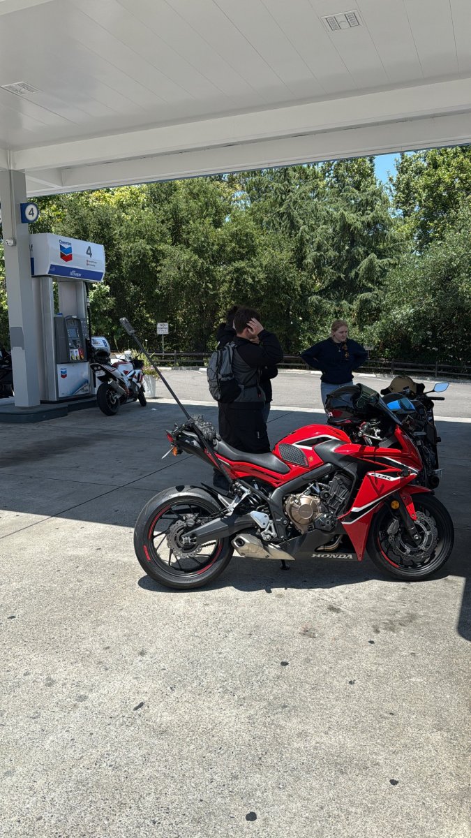 Image of Yamaha R3 for rent